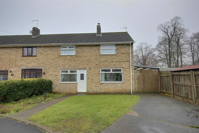 3 Bedroom End Of Terrace House For Sale In Beck Road, Everthorpe, Brough, HU15