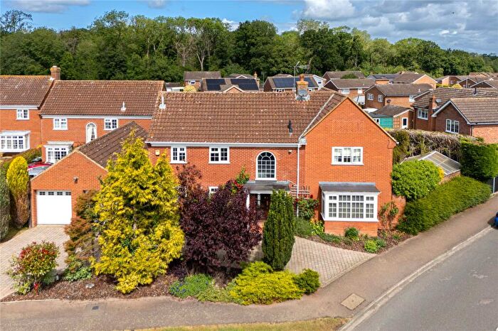 5 Bedroom Detached House For Sale In Burghley Close, Flitwick, Bedfordshire, MK45