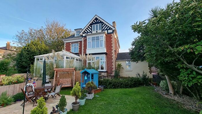 2 Bedroom Flat To Rent In Sands Road, Paignton, TQ4