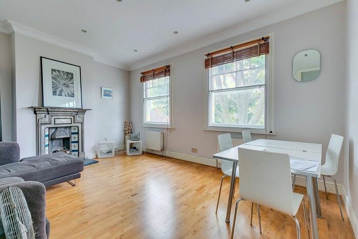 2 Bedroom Flat To Rent In Fulham Palace Road, London, SW6