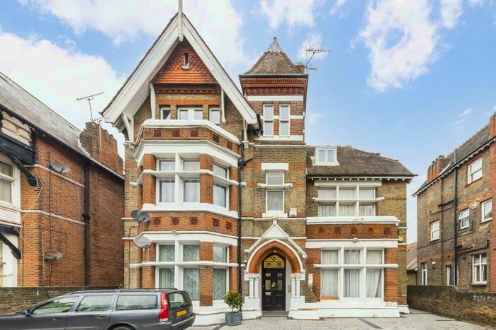 1 Bedroom Flat To Rent In North Common Road, London, W5