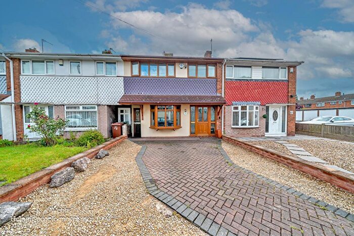 3 Bedroom Terraced House For Sale In Matlock Close, Little Bloxwich, Walsall, WS3