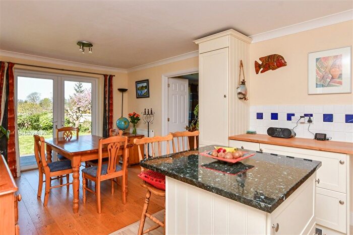 4 Bedroom Detached House For Sale In Hammond Close, Nonington, Kent, CT15