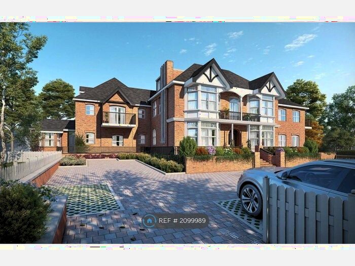 2 Bedroom Flat To Rent In Rectory Avenue, High Wycombe, HP13