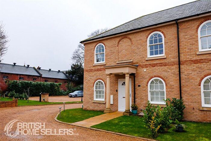 2 Bedroom House For Sale In Vicarage Road, Newmarket, Suffolk, CB8