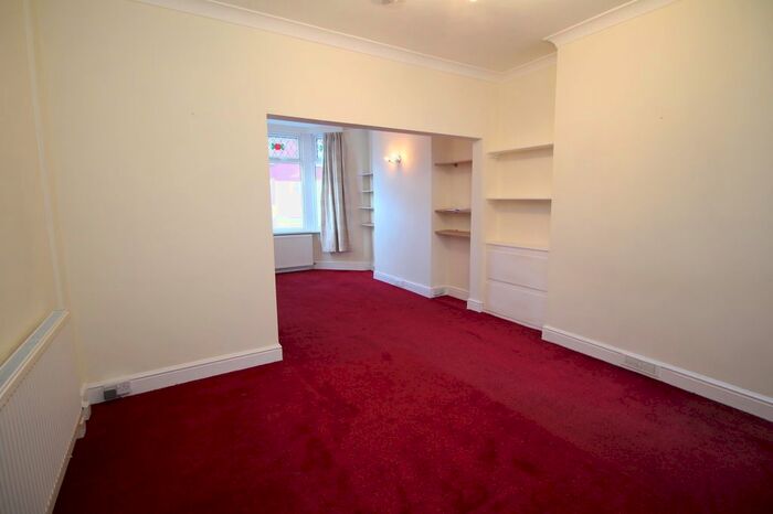 3 Bedroom Property To Rent In Pomeroy Street, Cardiff, CF10