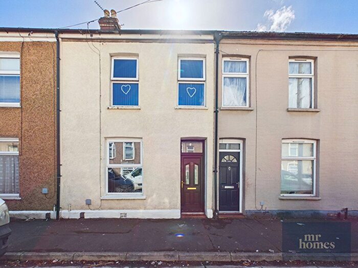 2 Bedroom Terraced House For Sale In Rolls Street, Riverside, Cardiff, CF11