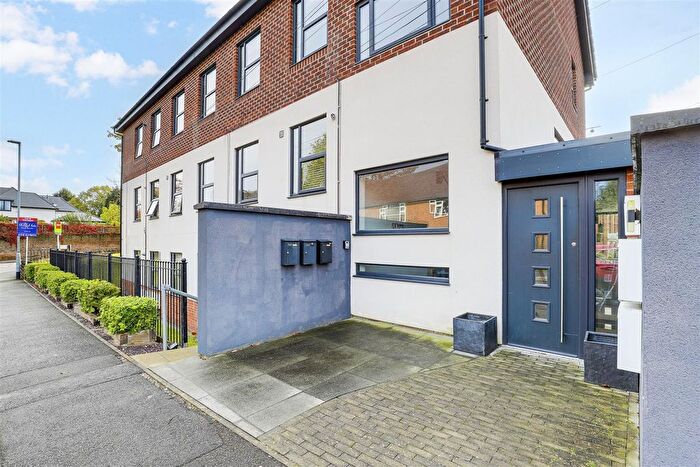 2 Bedroom Flat To Rent In Ludlow Hill Road, West Bridgford, Nottingham, NG2