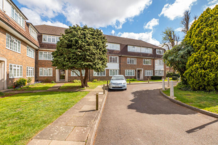 2 Bedroom Apartment For Sale In Queensfield Court, London Road, Cheam, Sutton, SM3