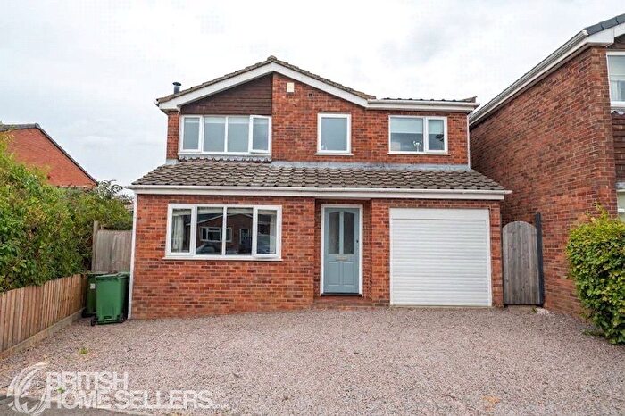 4 Bedroom Detached House For Sale In Farndon Drive, Stoney Stanton, Leicester, Leicestershire, LE9