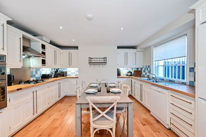 5 Bedroom Terraced House To Rent In Pelham Street, London, SW7