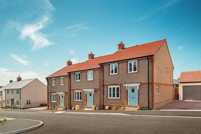3 Bedroom End Terrace House For Sale In Nottington Park, Nottington, Weymouth, DT3