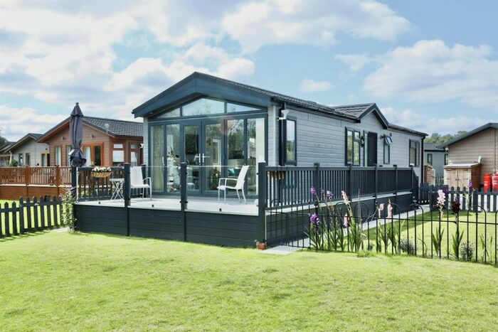 2 Bedroom Lodge For Sale In Lindholme Lakes Country Park, Epworth, Doncaster, DN9