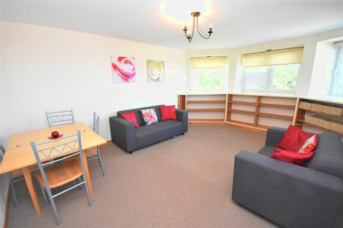 2 Bedroom Flat To Rent In Marine Court, Ferryhill, City Centre, Aberdeen AB11