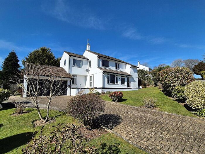 4 Bedroom Detached House For Sale In Kilhallon Woodlands, Par, PL24