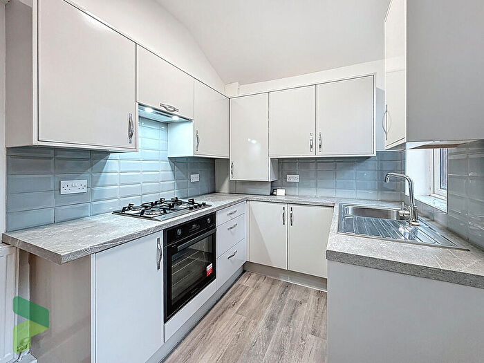 2 Bedroom End Of Terrace House To Rent In Avondale Road, Darwen, BB3