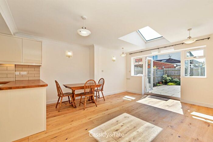 1 Bedroom Maisonette To Rent In B Campfield RoadSt AlbansHertfordshire, AL1