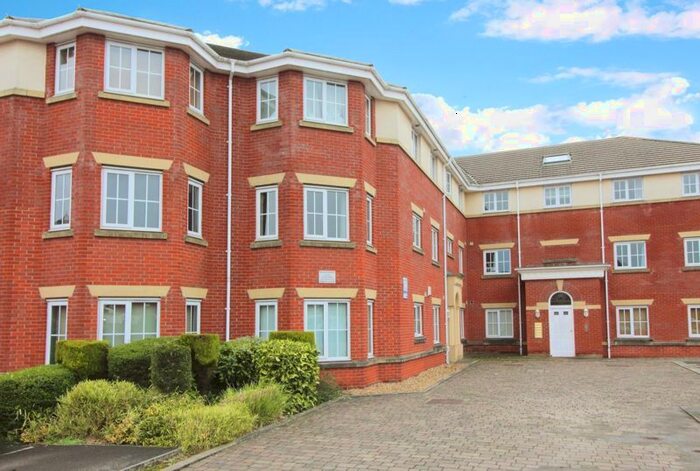 2 Bedroom Flat To Rent In Derby Court, Bury, BL9