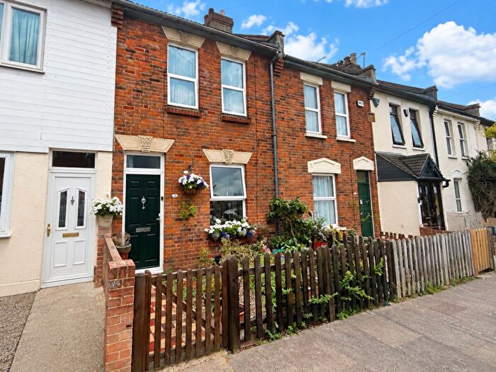 3 Bedroom Terraced House For Sale In Cambridge Road, Frindsbury, Strood, Rochester, ME2