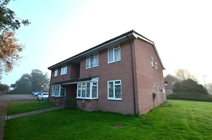 1 Bedroom Flat To Rent In Arthur House, Manor Road, PO20