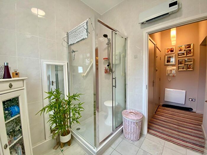 1 Bedroom Flat For Sale In Nicholas Road, Crosby, Liverpool, L23