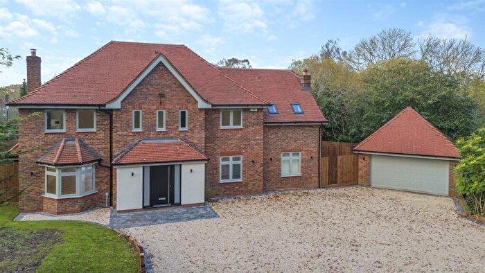 5 Bedroom Detached House For Sale In Kington Rise, Claverdon, Warwick, CV35