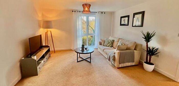1 Bedroom Flat For Sale In Maidenhead, Berkshire, SL6