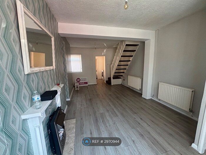 2 Bedroom Terraced House To Rent In Southgate Road, Liverpool, L13