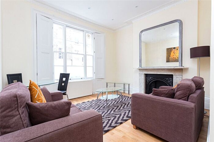 1 Bedroom Flat To Rent In Almeida Street, London, N1