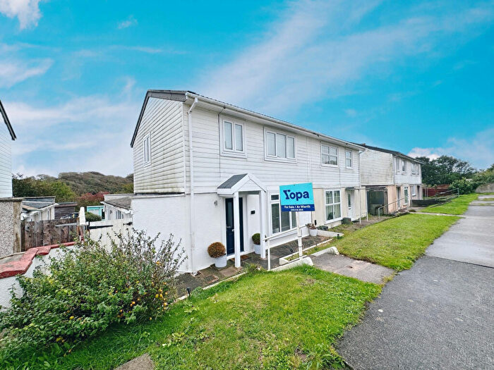 3 Bedroom Semi Detached House For Sale In Milton Crescent, Milford Haven, SA73
