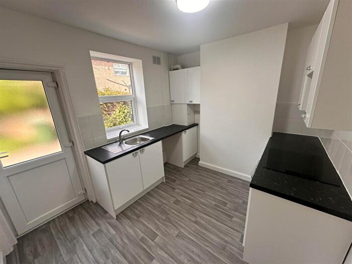 3 Bedroom Terraced House To Rent In Salacre Lane, Upton, CH49