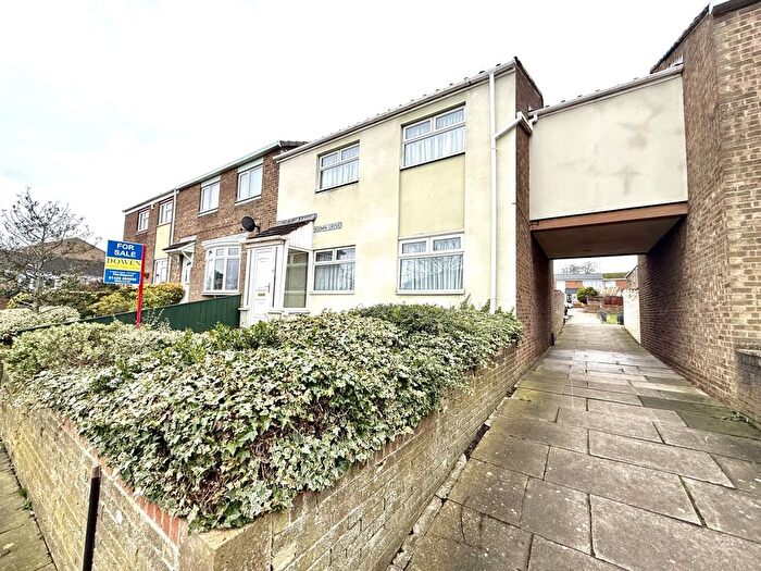 3 Bedroom Terraced House For Sale In Bodmin Grove, Throston Grange, TS26