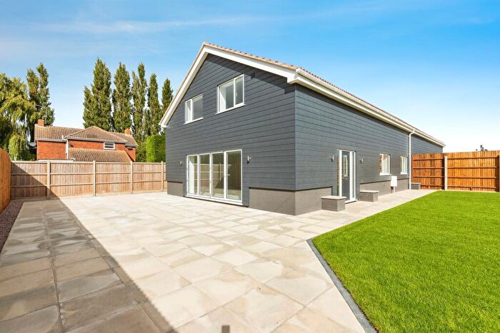 5 Bedroom Barn Conversion For Sale In Cock Bank, Whittlesey, Peterborough, PE7