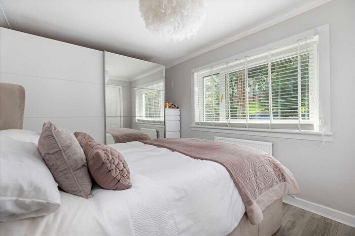 3 Bedroom End Of Terrace House For Sale In Glentarbert Road, Rutherglen, Glasgow, G73