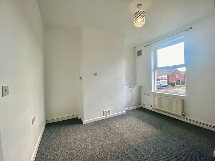 2 Bedroom Property To Rent In Botany Brow, Chorley, PR6