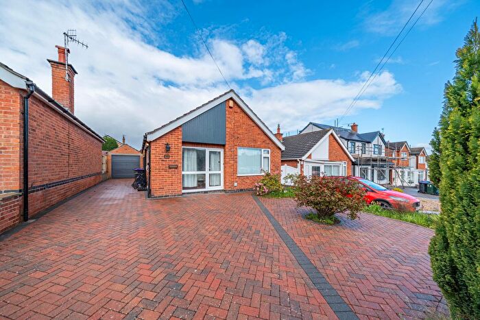 2 Bedroom Detached Bungalow For Sale In Boxley Drive, West Bridgford, NG2