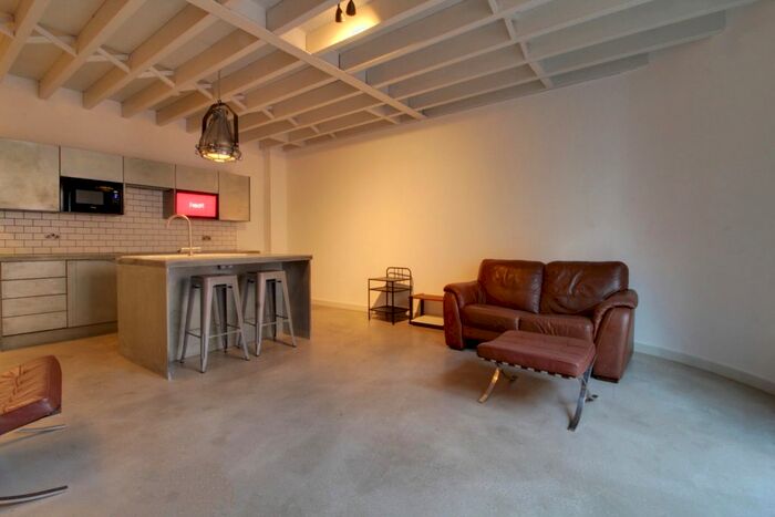 2 Bedroom Flat To Rent In Comet Works, - Princip Street, Gun Quarter, B4