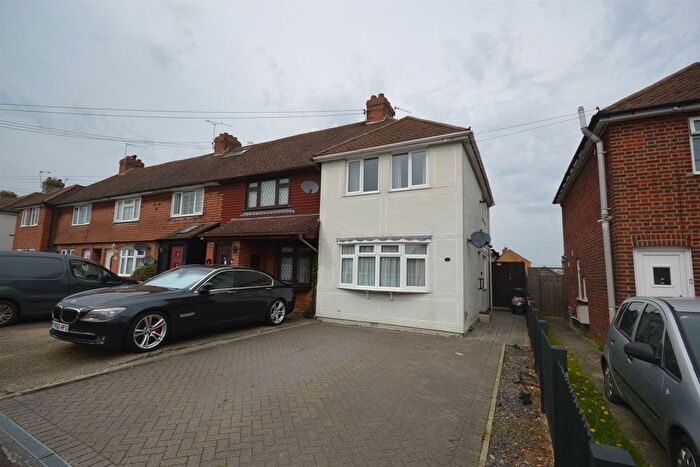 2 Bedroom Terraced House For Sale In Buckwoods Road, Braintree, CM7