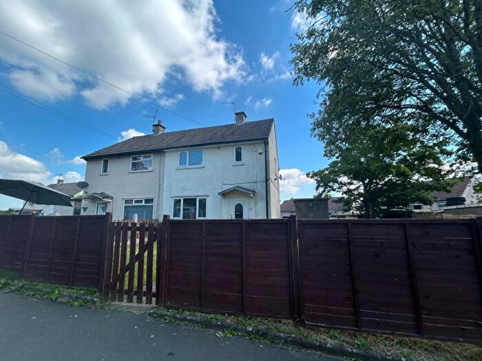 2 Bedroom Semi-Detached House To Rent In Nunburnholme Walk, Idle, Bradford, BD10