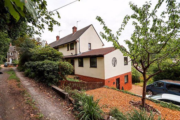 4 Bedroom Semi-Detached House For Sale In Strawberry Hill, Clevedon, BS21