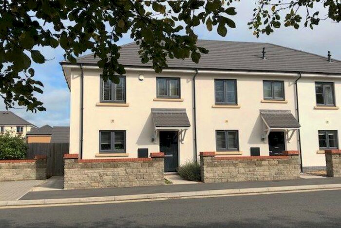 3 Bedroom Property To Rent In Oxleigh Way, Bristol BS34