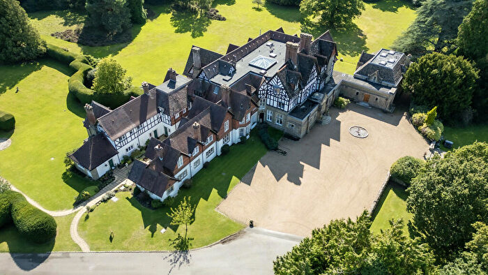 2 Bedroom Ground Maisonette For Sale In Roffey Park, Forest Road, Colgate, RH12