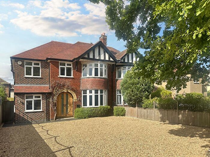 4 Bedroom Semi-Detached House To Rent In Empingham Road, Stamford, PE9