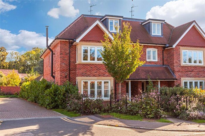 5 Bedroom Semi-Detached House For Sale In Mill Road, Shiplake, Henley-on-Thames, Oxfordshire, RG9