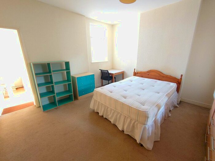 1 Bedroom Flat To Rent In Hall Lane, Kensington, Liverpool L7