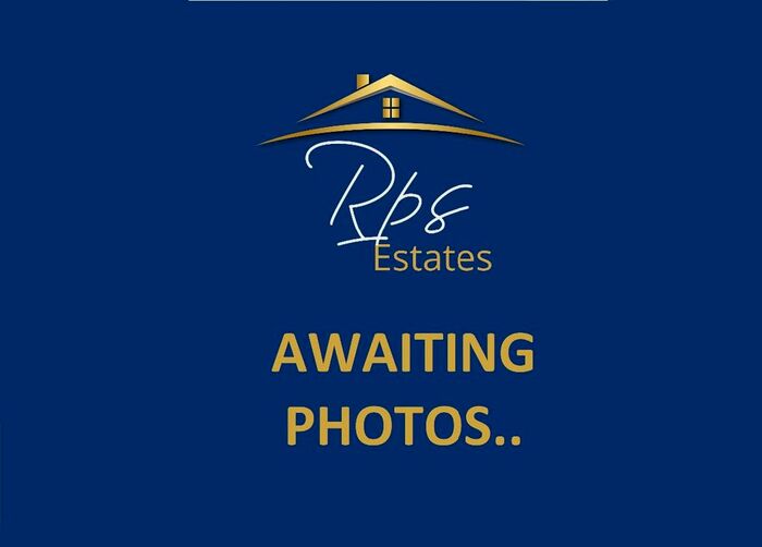 4 Bedroom Semi-Detached House To Rent In Summerhouse Avenue, Heston, Hounslow, TW5