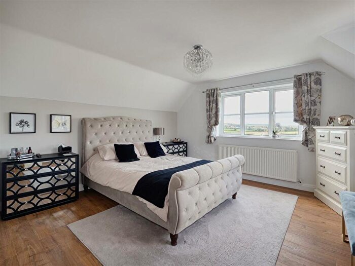 9 Bedroom Detached House For Sale In Rosemary Cottage & Little Park Holiday Homes, Tutbury, DE13
