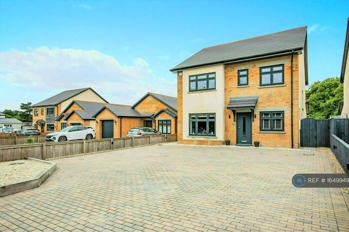 3 Bedroom Detached House To Rent In Penygroes Road, Llanelli, SA14