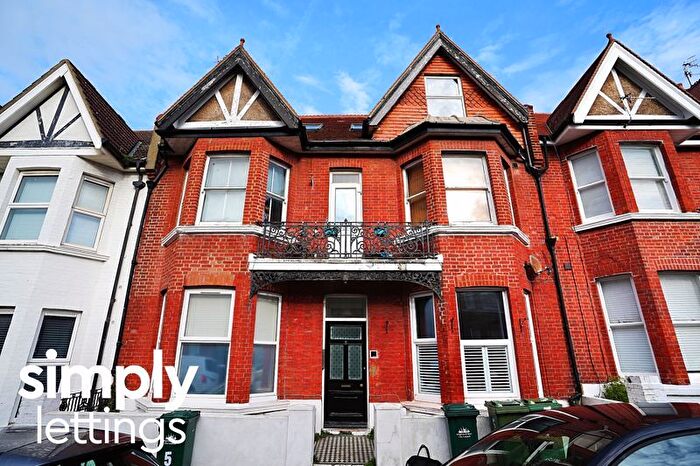 2 Bedroom Maisonette To Rent In Granville Road, Hove, BN3