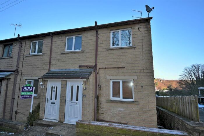 2 Bedroom Flat To Rent In Factory Lane, Huddersfield, HD3